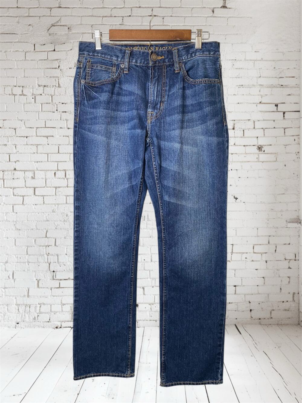 American Eagle Classic Straight Dark Blue Jeans Men's Size 30X32